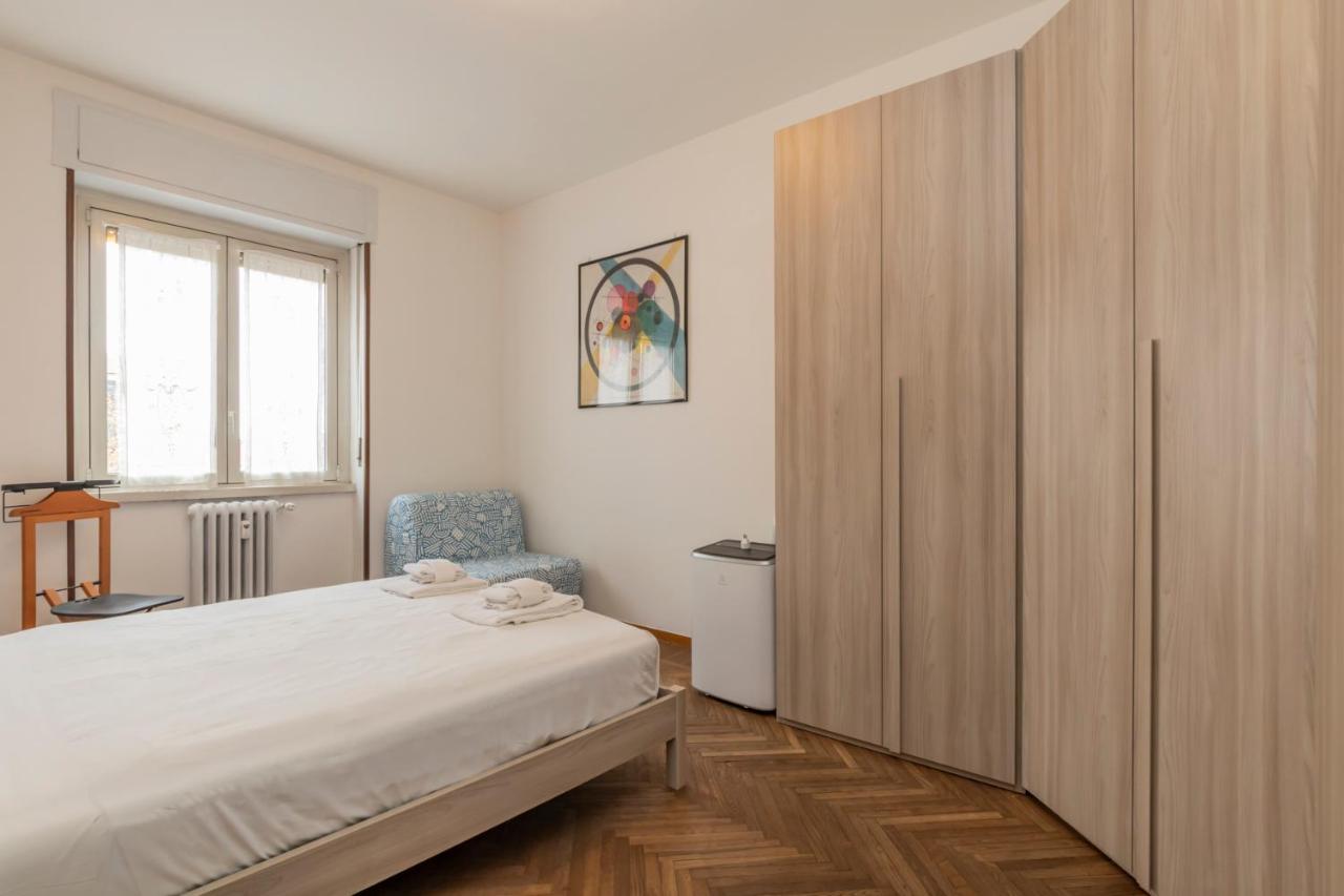 I Host Apartment - Giambellino 40 Milano Eksteriør bilde