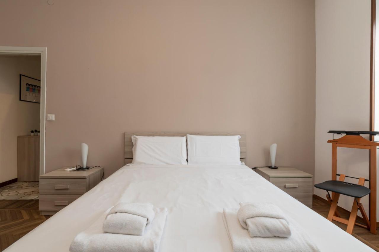 I Host Apartment - Giambellino 40 Milano Eksteriør bilde