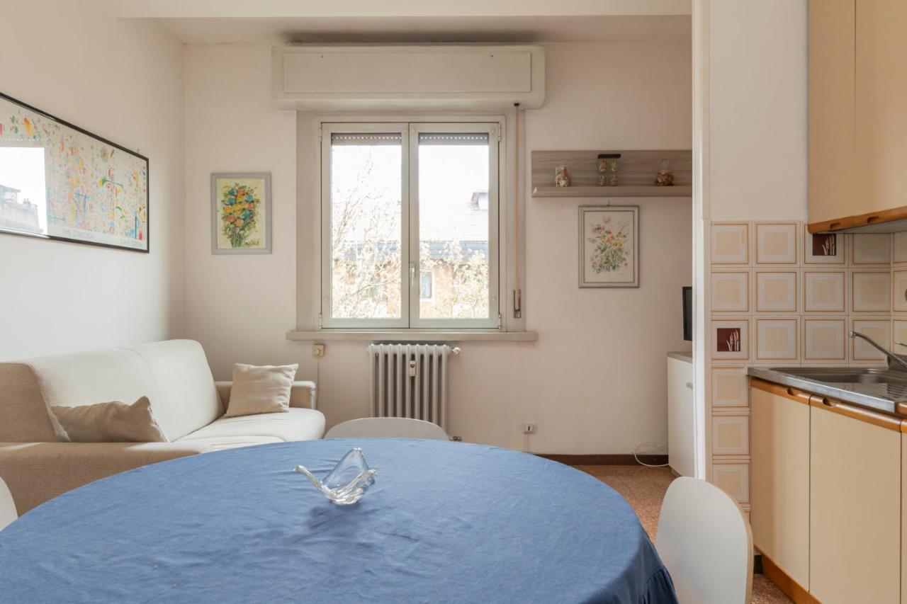 I Host Apartment - Giambellino 40 Milano Eksteriør bilde