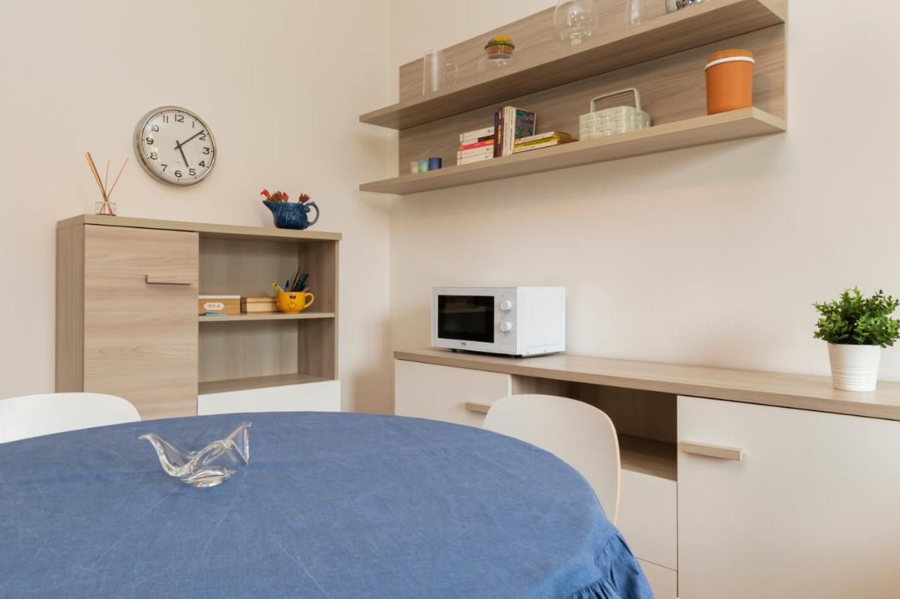 I Host Apartment - Giambellino 40 Milano Eksteriør bilde